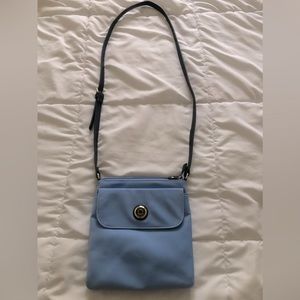 ✨Tommy Hilfiger Crossbody purse✨